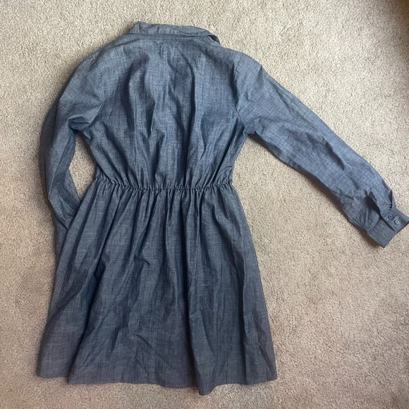 Old Navy Chambray/Denim dress, medium - Picture 2 of 3